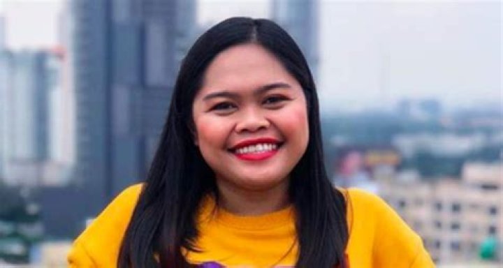 Alora Sasam Alora Sasam