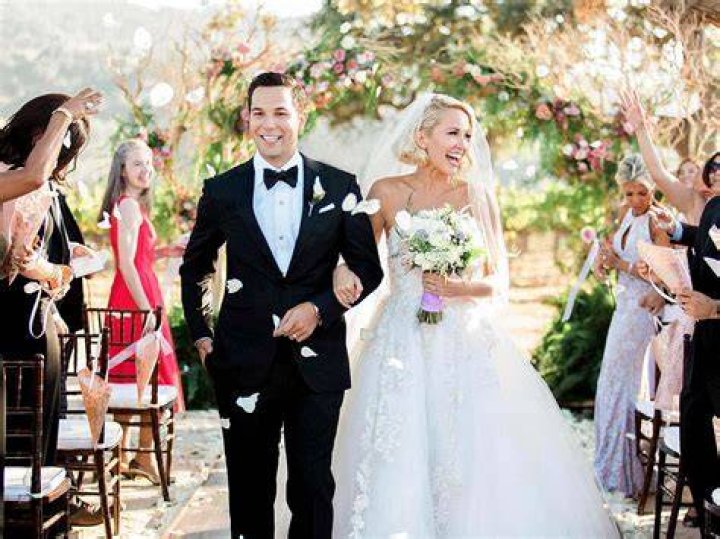 Anna Camp, Skylar Astin