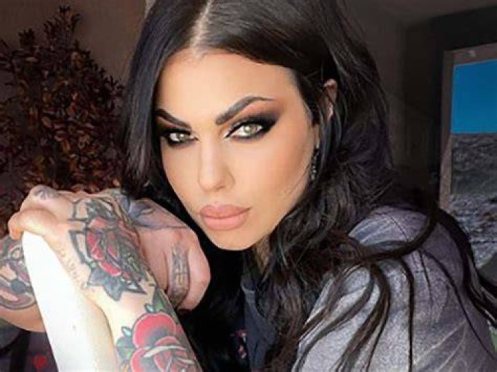 bailey sarian net worth