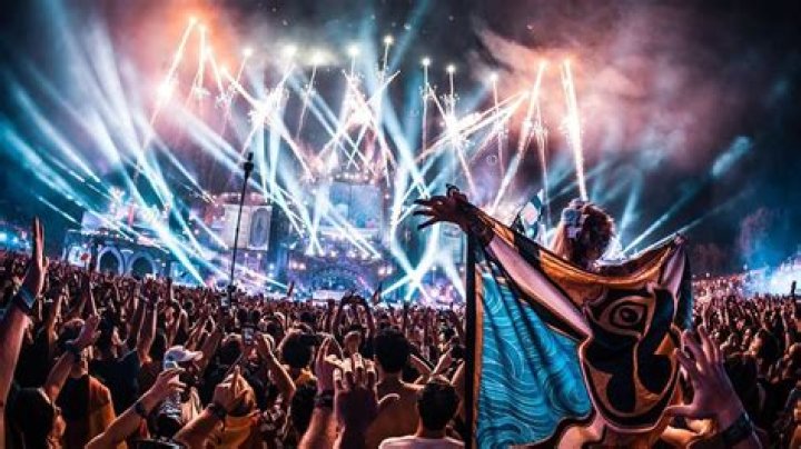 BEST DROPS @ TOMORROWLAND 2019 - best house songs with bass drops