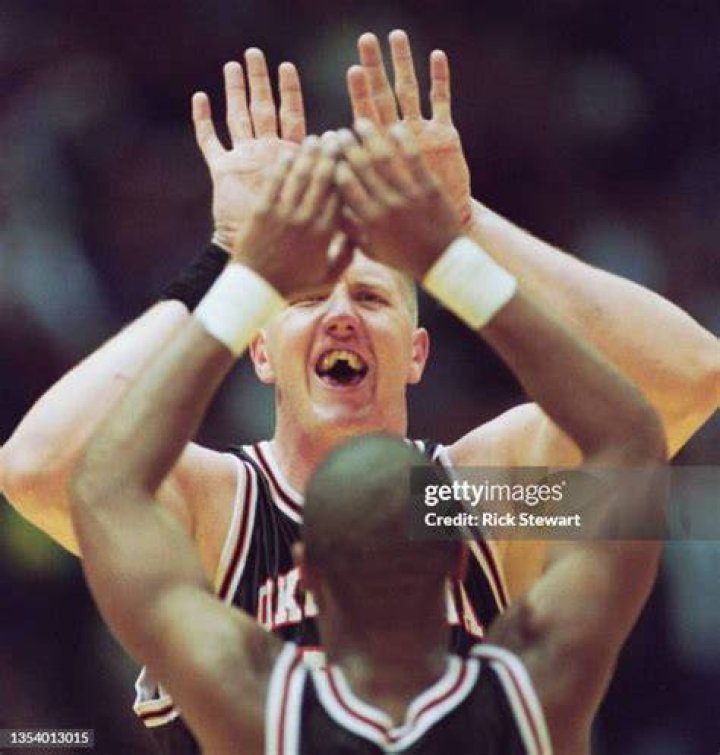 Bryant Reeves receiving awards and recognition