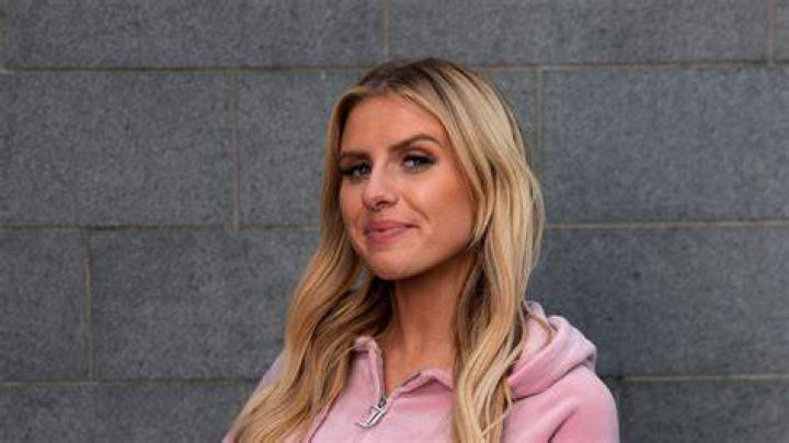 chloe burrows net worth chloe burrows net worth
