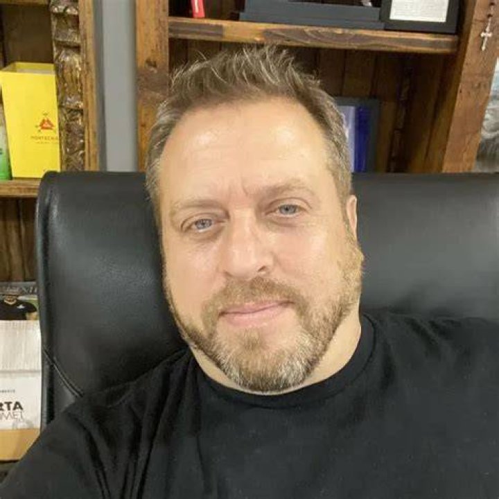 chris laurita financial challenges