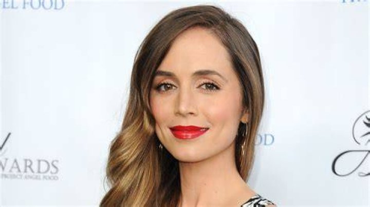 eliza dushku philanthropy