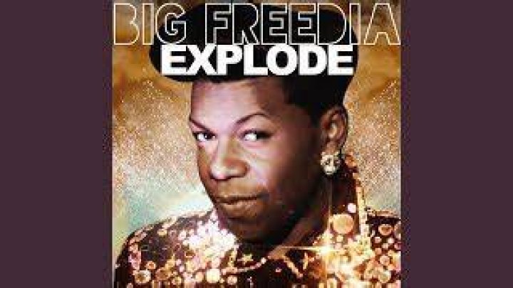 Explode - dance music majorette