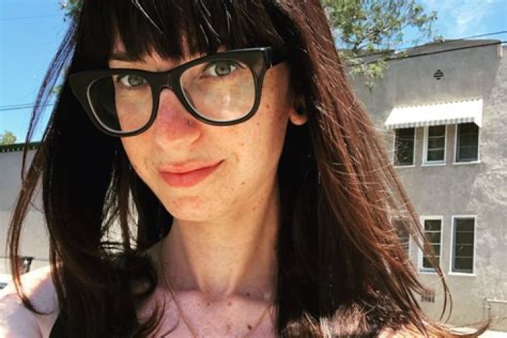 Gina Vaynshteyn - Author