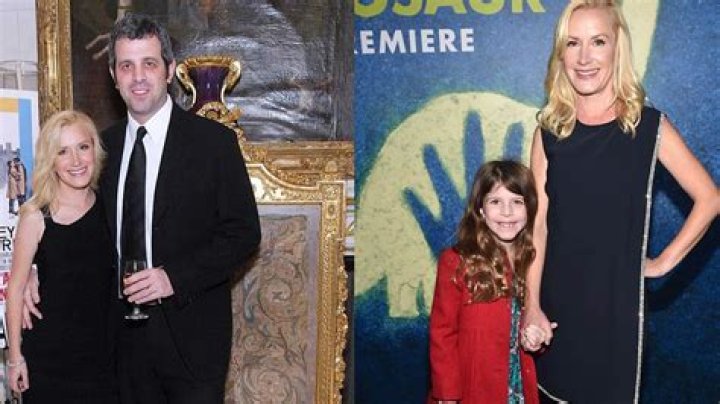 Isabel Ruby Lieberstein with her family