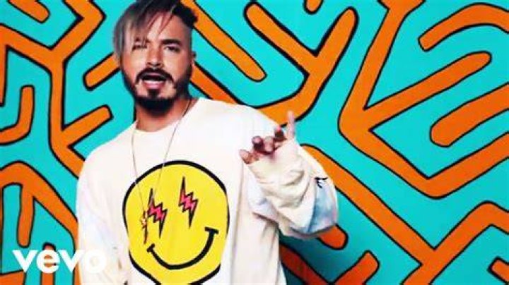 J Balvin, Willy William - Mi Gente (OFFICIAL NGHTMRE TRAP REMIX) - spanish edm song with trumpets
