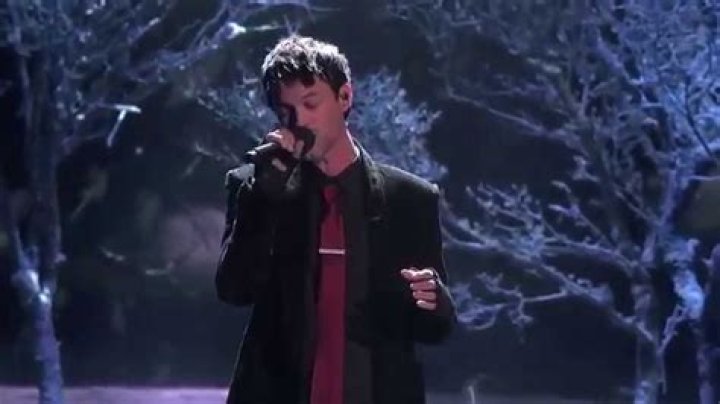 Jeff Gutt | O Holy Night | Christmas Countdown - x factor jeff gutt o holy night