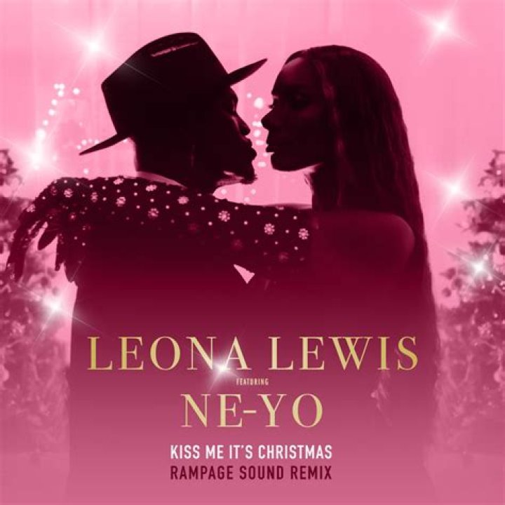 Kiss Me It's Christmas - Leona Lewis - loud house christmas song piano