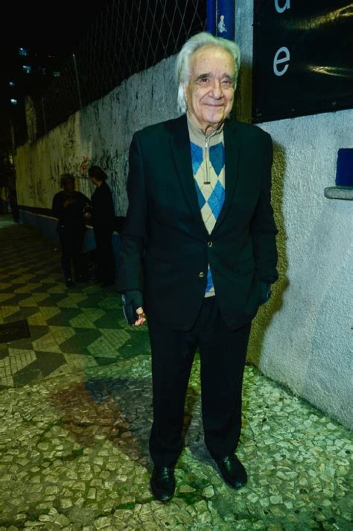 Marcelo Drummond Idade And Wikipedia: How Old Is Zé Celso Esposa? Marcelo Drummond Idade