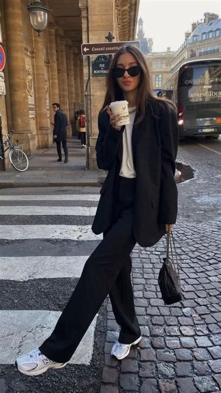 Mayra Dhiani