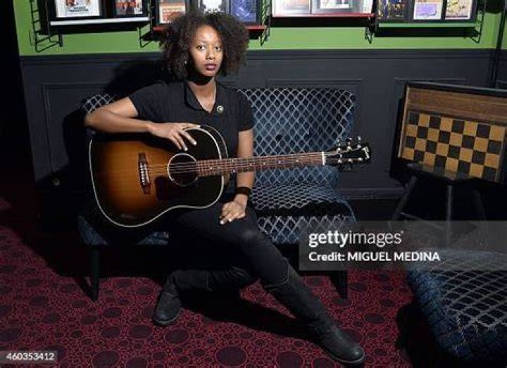 Mirel Wagner