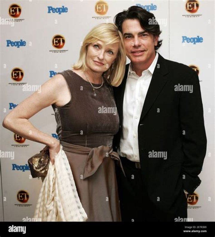 Peter Gallagher and his wife, Paula Harwood, with their kids Kathryn and James at a screening of 'Shrek' on May 15, 2001. 