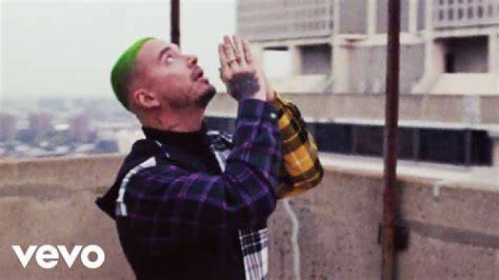 Reggaeton by J. Balvin | ENGLISH TRANSLATION - All Spanish Song Translations - Sorted by Popularity