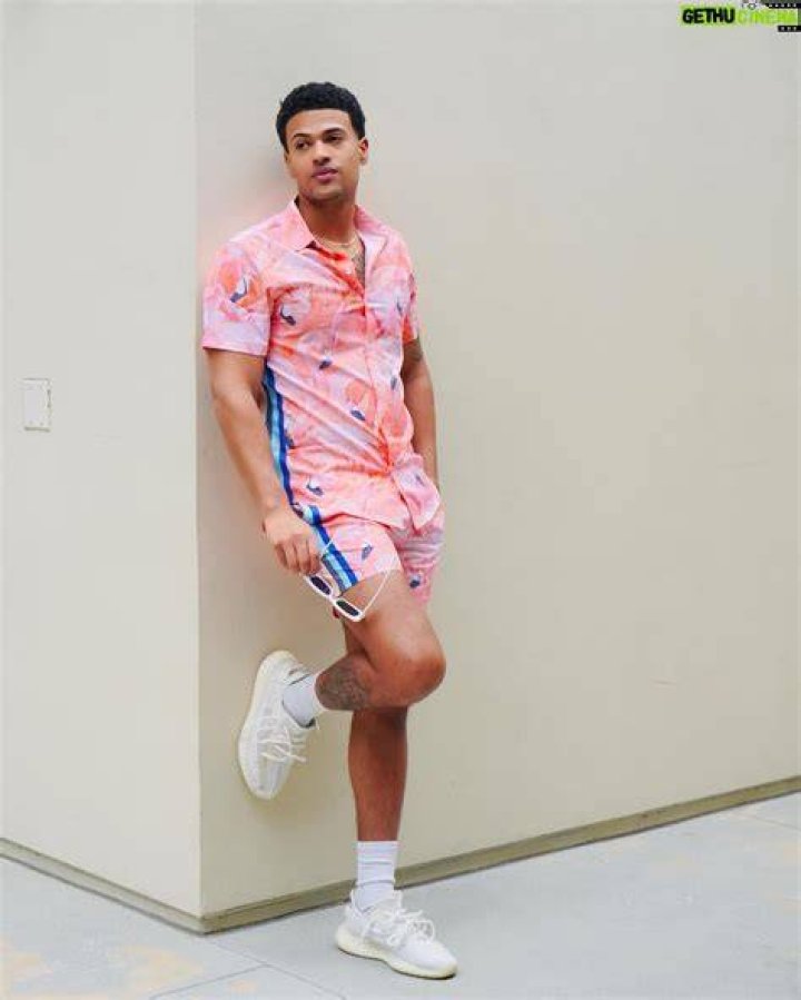 Timmy Pandolfi: Bio, Age, Life, Career, Girlfriend, Net Worth, Social Media & Everything | Readsme