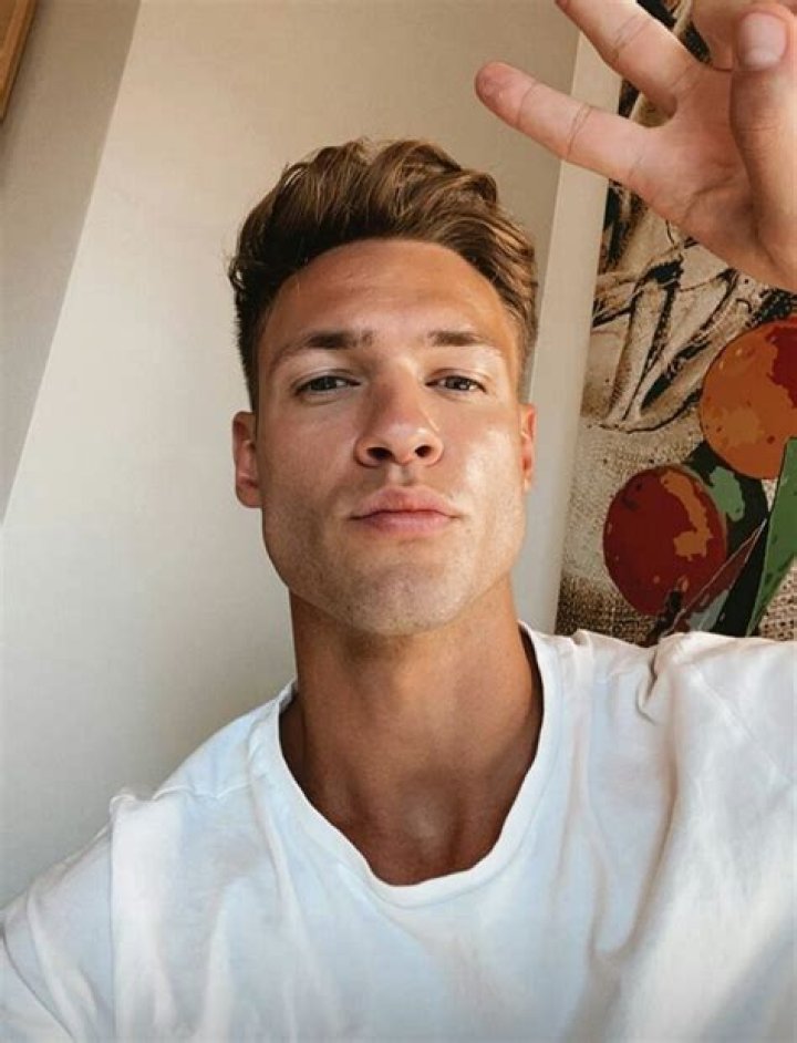 Tobias Reuter Tobias Reuter