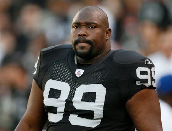 Warren Sapp's post-NFL career Warren Sapp's post-NFL career