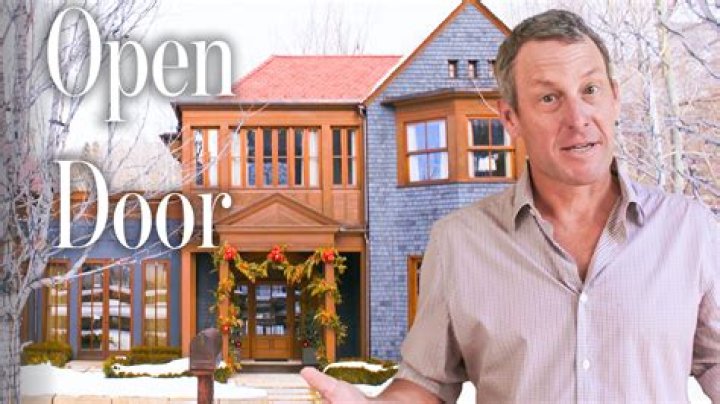 where does Lance Armstrong live