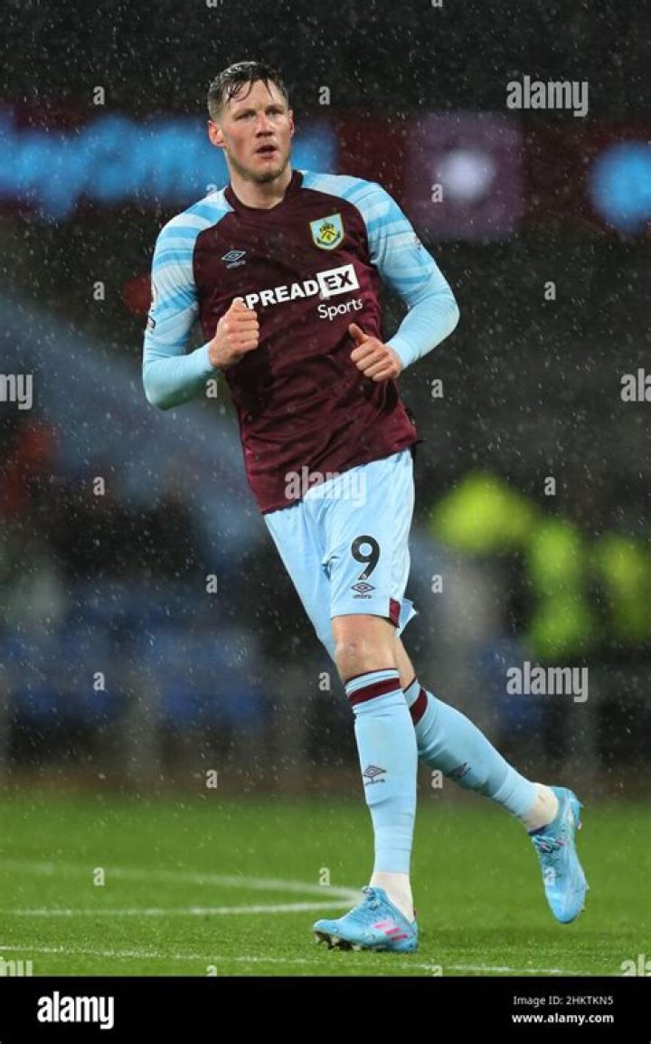 Wout Weghorst to Burnley; How will he fit in Dyche's squad?